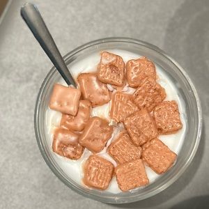 Cinnamon Toast Crunch cereal bowl candle